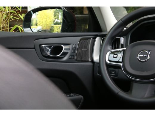 Volvo  XC60 2.0 T6 Plug-in hybrid AWD Ultimate Dark | Trekhaak | 360 Camera | Head-up | Panoramadak | Memory ... ActivLease financial lease
