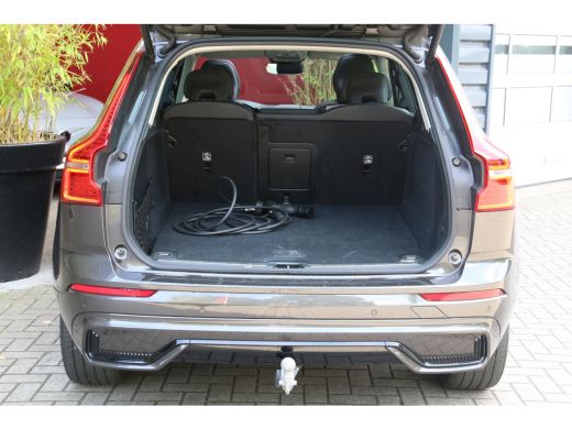 Volvo  XC60 2.0 T6 Plug-in hybrid AWD Ultimate Dark | Trekhaak | 360 Camera | Head-up | Panoramadak | Memory ... ActivLease financial lease