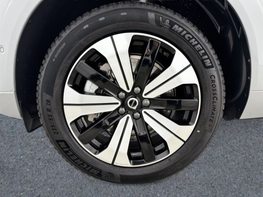 Volvo  XC60 T6 Recharge AWD Plus Dark | 19" | Luchtvering | Geventileerd Nappa Leder | 360 Camera | Panoramad... ActivLease financial lease
