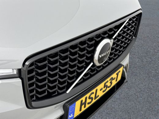 Volvo  XC60 T6 Recharge AWD Plus Dark | 19" | Luchtvering | Geventileerd Nappa Leder | 360 Camera | Panoramad... ActivLease financial lease