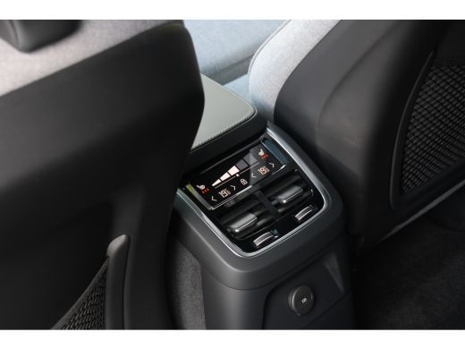 Volvo  XC90 2.0 T8 Plug-in hybrid AWD Plus Dark | Black Pack | Luchtvering | Bowers&Wilkins | Panoramadak | T... ActivLease financial lease