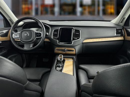 Volvo  XC90 T8 Recharge AWD Inscription | Long range | 20' | Panoramadak | Trekhaak | Harman Kardon | Getint ... ActivLease financial lease