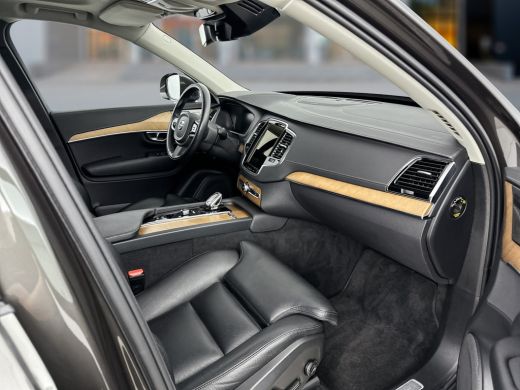 Volvo  XC90 T8 Recharge AWD Inscription | Long range | 20' | Panoramadak | Trekhaak | Harman Kardon | Getint ... ActivLease financial lease