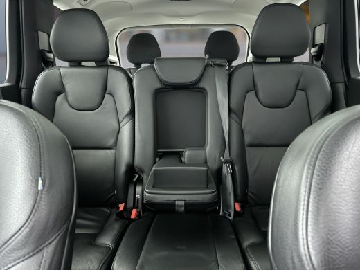 Volvo  XC90 T8 Recharge AWD Inscription | Long range | 20' | Panoramadak | Trekhaak | Harman Kardon | Getint ... ActivLease financial lease