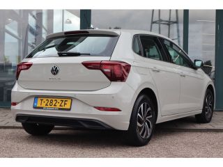 Volkswagen Polo 1.0 TSI Life | Airco | Cruise control adaptief | Lichtmetalen velgen 15"