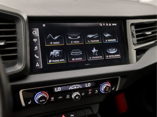 Audi A1 Sportback Sportback 25 TFSI Advanced Sport Automaat (GROOT NAVI, APPLE CARPLAY, DIGITAAL DASHBOARD, CRUISE,... ActivLease financial lease
