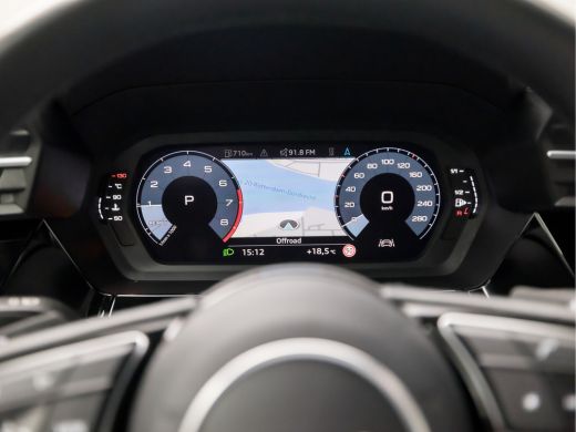 Audi A3 Sportback 30 TFSI Sportline Automaat (APPLE CARPLAY, KUIPSTOELEN, NAVIGATIE, XENON KOPLAMPEN, ZWA... ActivLease financial lease