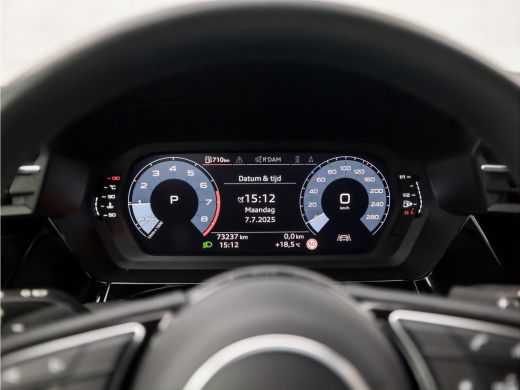Audi A3 Sportback 30 TFSI Sportline Automaat (APPLE CARPLAY, KUIPSTOELEN, NAVIGATIE, XENON KOPLAMPEN, ZWA... ActivLease financial lease