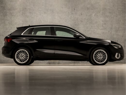Audi A3 Sportback 30 TFSI Sportline Automaat (APPLE CARPLAY, KUIPSTOELEN, NAVIGATIE, XENON KOPLAMPEN, ZWA... ActivLease financial lease