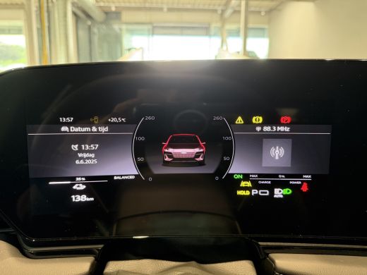 Audi A6 Sportback e-tron Sportback e-tron S edition 83 kWh Dit betreft een demo auto, informeer naar de beschikbaarheid ActivLease financial lease