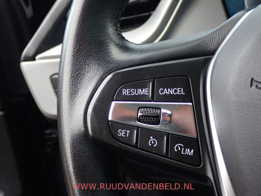 BMW 1 Serie 118i AUT. VIRTUAL/FULL-LED/PROF-NAVI/CARPLAY/CAMERA ActivLease financial lease