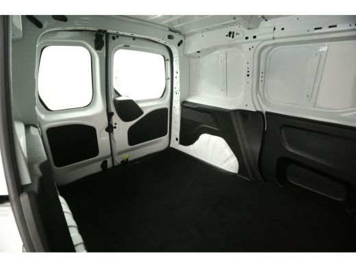 Citroën Berlingo 1.2 PureTech L1H1 | 111PK | BENZINE | EMISSIEVRIJE ZONE | Airco Cruise PDC Elektrpakket Schuifdeur ActivLease financial lease