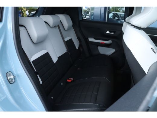 Citroën C3 Max | Dagrijverlichting | Draadloze telefoonlader | Extra getinte achterste zijruiten en achterruit ActivLease financial lease
