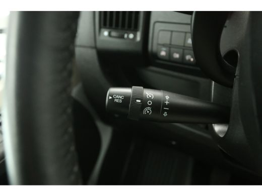 Citroën Jumper 2.2 BlueHDi L2H2 140PK Airco Cruise Navigatie PDC 3 Persoons Elektrpakket Schuifdeur ActivLease financial lease