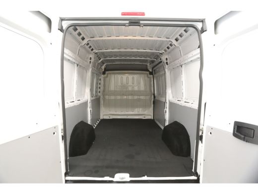 Citroën Jumper 2.2 BlueHDi L2H2 | 140PK |  Clima | Cruise | Navigatie | 3 Persoons | Parkeersensoren | Elektrpakket ActivLease financial lease