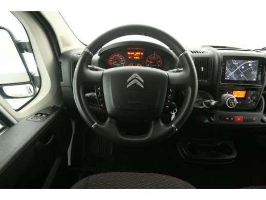 Citroën Jumper 2.2 BlueHDi L2H2 | 140PK |  Clima | Cruise | Navigatie | 3 Persoons | Parkeersensoren | Elektrpakket ActivLease financial lease