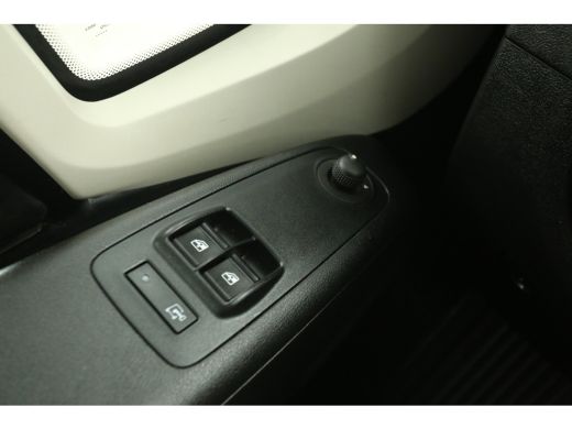 Citroën Jumper 33 2.2 BlueHDi L2H2 | Airco | Camera | Cruise | 3-Zits | Trekh. | Navigatie ActivLease financial lease