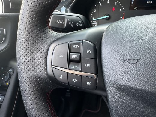 Ford Fiesta 1.0 125PK Hybrid ST-Line | STOEL-, STUUR- EN VOORRUITVERWARMING| PARKEERSENSOREN| KEYLESS ENTRY&S... ActivLease financial lease