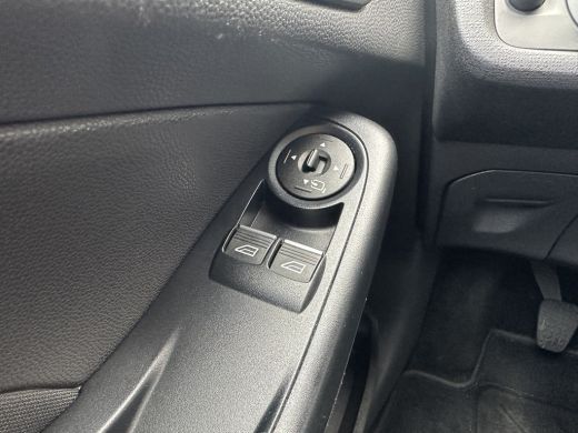 Ford Fiesta 1.0 Style Ultimate | NAVIGATIE| PARKEERSENSOREN V+A| BLUETOOTH| CRUISE CONTROL| AIRCO| ActivLease financial lease