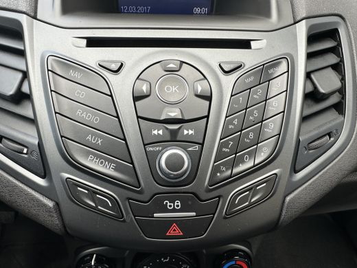 Ford Fiesta 1.0 Style Ultimate | NAVIGATIE| PARKEERSENSOREN V+A| BLUETOOTH| CRUISE CONTROL| AIRCO| ActivLease financial lease