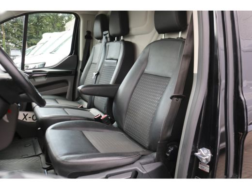 Ford Transit Custom 2.0 TDci L2 H1 Sport Airco Navigatie Camera 2.8T Trekhaak ActivLease financial lease