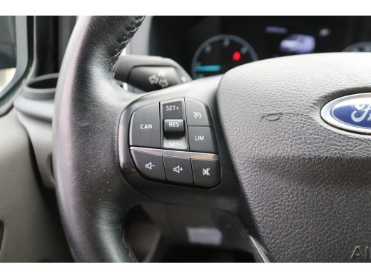 Ford Transit Custom 2.0 TDci L2 H1 Sport Airco Navigatie Camera 2.8T Trekhaak ActivLease financial lease