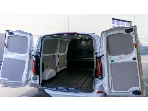 Ford Transit Custom 320 2.5 PHEV L2H1 Sport | Driver Assistance Pack | 19 inch | Trekhaak | B&O | BLIS Dodehoekdetect... ActivLease financial lease