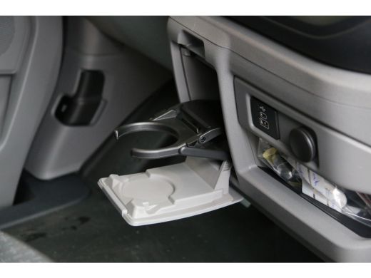 Ford Transit Custom 320 2.5 PHEV L2H1 Trend | Trekhaak | Camera | Stoelverwarming ActivLease financial lease