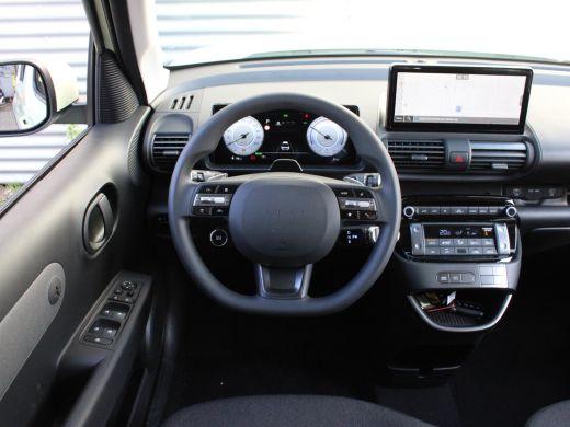 Hyundai Inster E-Motion 42kWh Vanaf € 269,- p/m Private Lease | € 2800,- korting !! | Achteruitrijcamera | Cruis... ActivLease financial lease