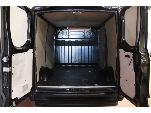 Iveco Daily 35C16 2.3 160PK L1H1 AUTOMAAT ActivLease financial lease