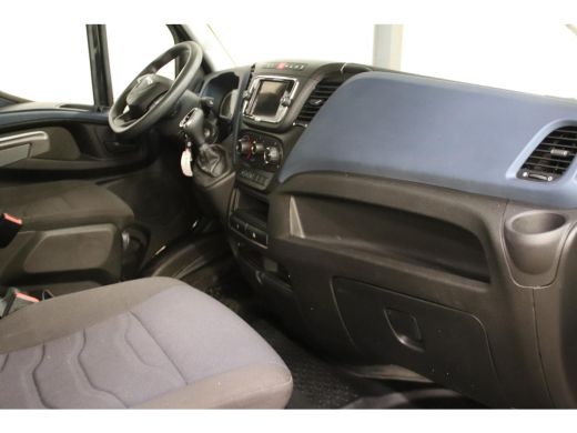 Iveco Daily 35C16 2.3 160PK L1H1 AUTOMAAT ActivLease financial lease