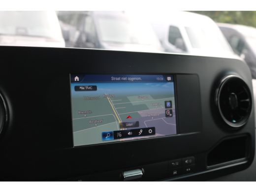 Mercedes-Benz Sprinter 316 CDI L2 H2 Airco Navigatie Camera 3.5t Trekhaak ActivLease financial lease