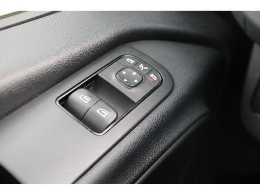 Mercedes-Benz Sprinter 316 CDI L2 H2 Airco Navigatie Camera 3.5t Trekhaak ActivLease financial lease