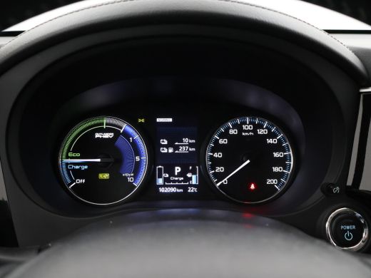 Mitsubishi Outlander 2.4 PHEV 4WD AUT. INTENSE *BTW* + AFN. TREKHAAK | CAMERA | APPLE CARPLAY | STOELVERWARMING ActivLease financial lease