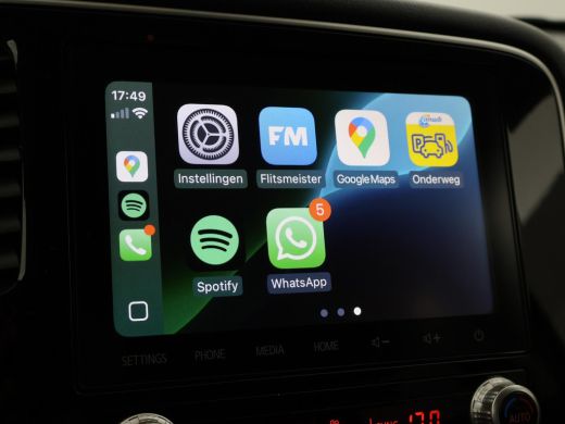Mitsubishi Outlander 2.4 PHEV 4WD AUT. INTENSE *BTW* + AFN. TREKHAAK | CAMERA | APPLE CARPLAY | STOELVERWARMING ActivLease financial lease