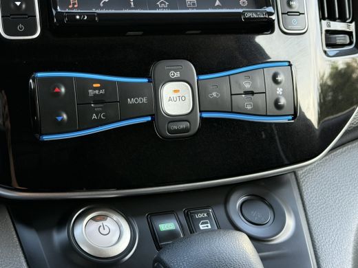 Nissan e-NV200 40 kWh / FULL ELECTRIC / 1e EIG. / 2x LAADKABEL / AUTOMAAT / AIRCO / CRUISE / CAMERA / NAVI ActivLease financial lease