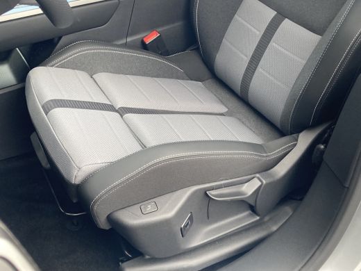 Opel Grandland GS, | Draadloze telefoonlader (Inductie) | Elektronische klimaatregeling met twee zones | LED dag... ActivLease financial lease