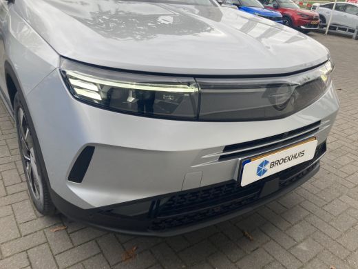 Opel Grandland GS, | Draadloze telefoonlader (Inductie) | Elektronische klimaatregeling met twee zones | LED dag... ActivLease financial lease