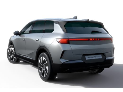 Opel Grandland GS, | Draadloze telefoonlader (Inductie) | Elektronische klimaatregeling met twee zones | LED dag... ActivLease financial lease