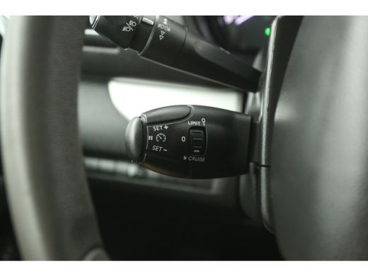Opel Vivaro 2.0 CDTI L3H1 | Dubbele Cabine | 6 Persoons | Airco Cruise Carplay Camera Trekhaak Navi PDC ActivLease financial lease