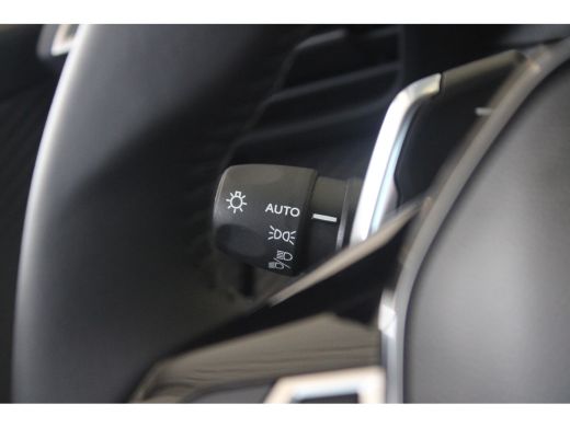 Peugeot 208 1.2 Hybrid 110-PK e-DCS6 Style AUTOMAAT | VOORRAAD ACTIE | 8 JAAR GARANTIE | DRAADLOZE CARPLAY | ... ActivLease financial lease
