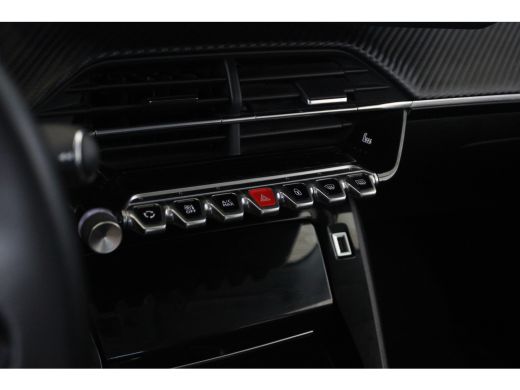 Peugeot 208 1.2 Turbo 100-PK Allure PARKEERCAMERA | STOELVERWARMING | CLIMATE CONTROL | CARPLAY | 3D DIGITAAL... ActivLease financial lease