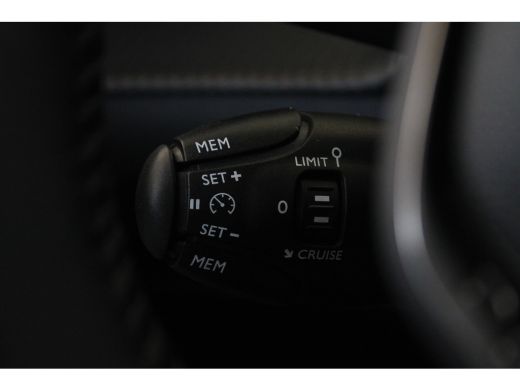 Peugeot 208 1.2 Turbo 100-PK Allure PARKEERCAMERA | STOELVERWARMING | CLIMATE CONTROL | CARPLAY | 3D DIGITAAL... ActivLease financial lease