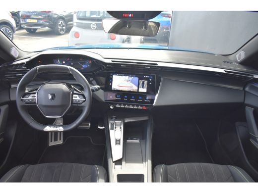 Peugeot e-308 GT EV 54 kWh | Schuif-/Kanteldak | Alcantara | Leder | Adaptive Cruise | Navigatie | Sportstoelen... ActivLease financial lease
