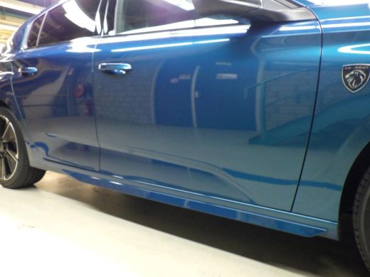 Peugeot e-308 GT EV 54 kWh | Schuif-/Kanteldak | Alcantara | Leder | Adaptive Cruise | Navigatie | Sportstoelen... ActivLease financial lease
