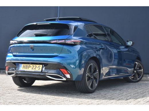 Peugeot e-308 GT EV 54 kWh | Schuif-/Kanteldak | Alcantara | Leder | Adaptive Cruise | Navigatie | Sportstoelen... ActivLease financial lease