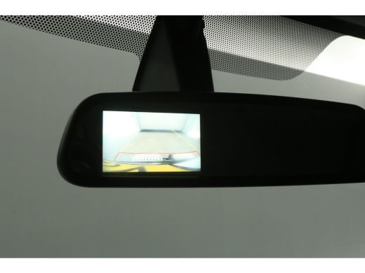 Renault Master T33 2.3 dCi L2H2 146PK Airco Camera Cruise Parkeersensoren Elektrpakket Trekhaak ActivLease financial lease