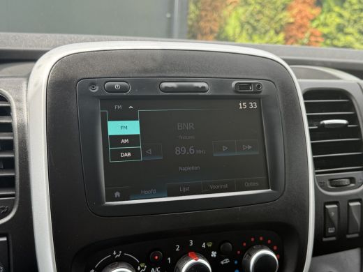 Renault Trafic 2.0 dCi 145 PK / L1H2 / ALUCA INRICHTING / TREKHAAK / AIRCO / CRUISE / CAMERA / LED ActivLease financial lease
