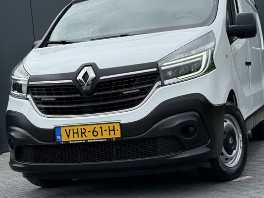 Renault Trafic 2.0 dCi 145 PK / L1H2 / ALUCA INRICHTING / TREKHAAK / AIRCO / CRUISE / CAMERA / LED ActivLease financial lease