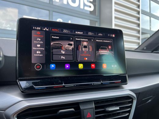 Seat Leon Sportstourer 1.0 eTSI 110 pk FR Business Intense 7-DSG | Achteruitrijcamera | Apple Carplay/Android Auto|telef... ActivLease financial lease